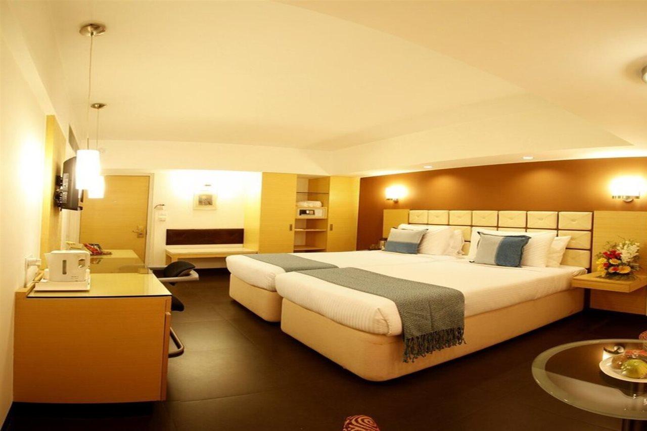 Hotel Sagar Plaza Centre