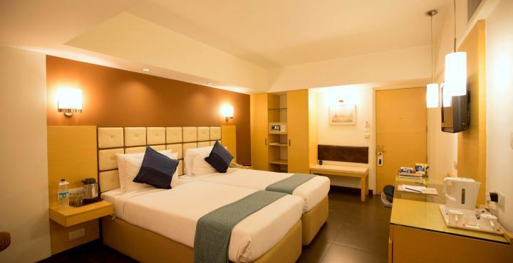 Sagar Plaza Centre 4* Pune