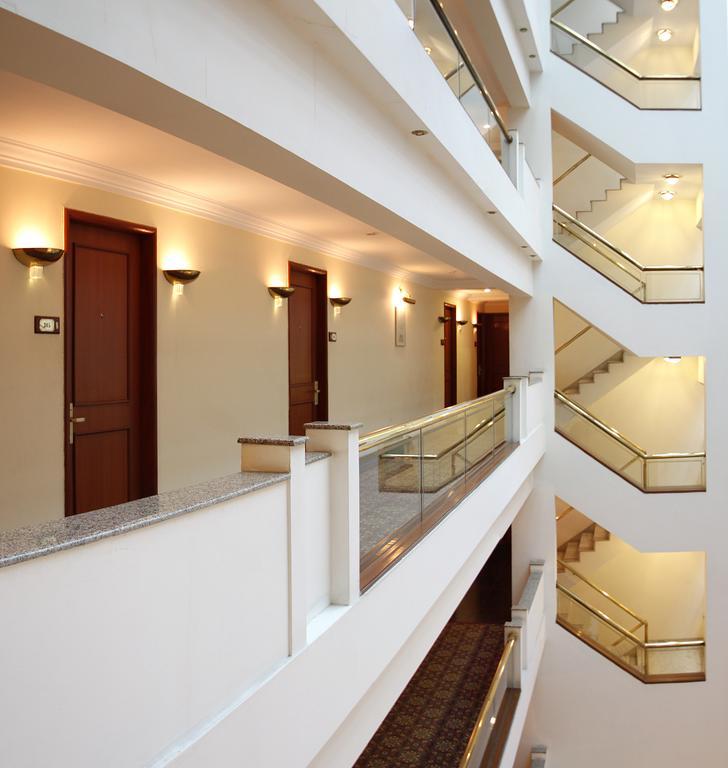 Hotel Sagar Plaza Centre