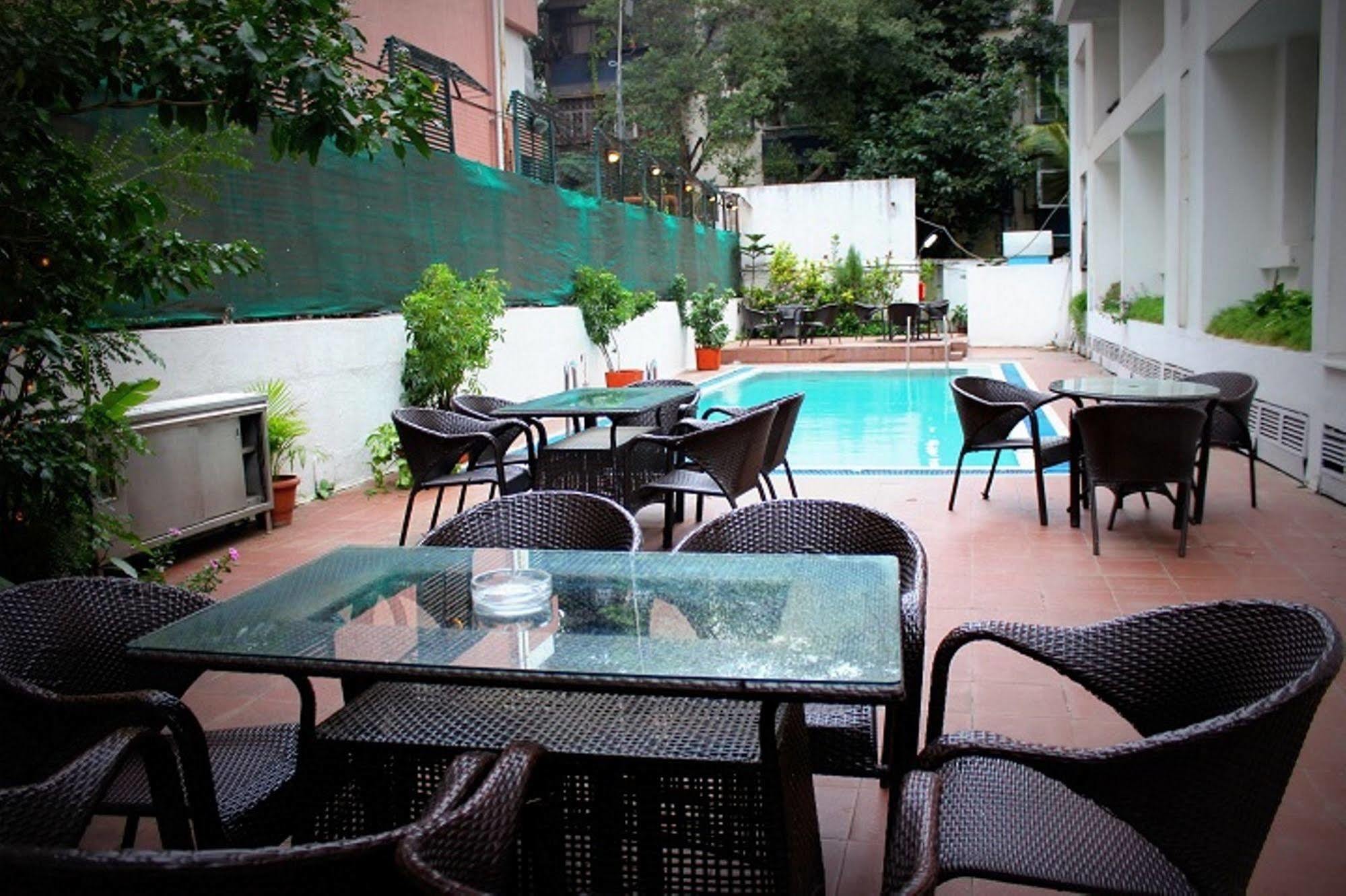 Hotel Sagar Plaza Centre 4*
